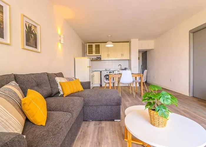 Rentaliday Mareverde River 阿德耶